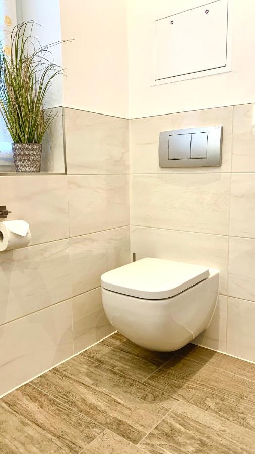 Ferienappartement Mit Seeblick In Der Villa Columba Sellin  Exterior photo