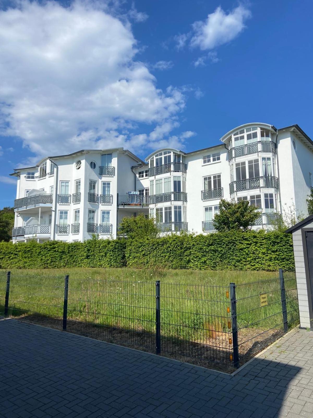 Ferienappartement Mit Seeblick In Der Villa Columba Sellin  Exterior photo