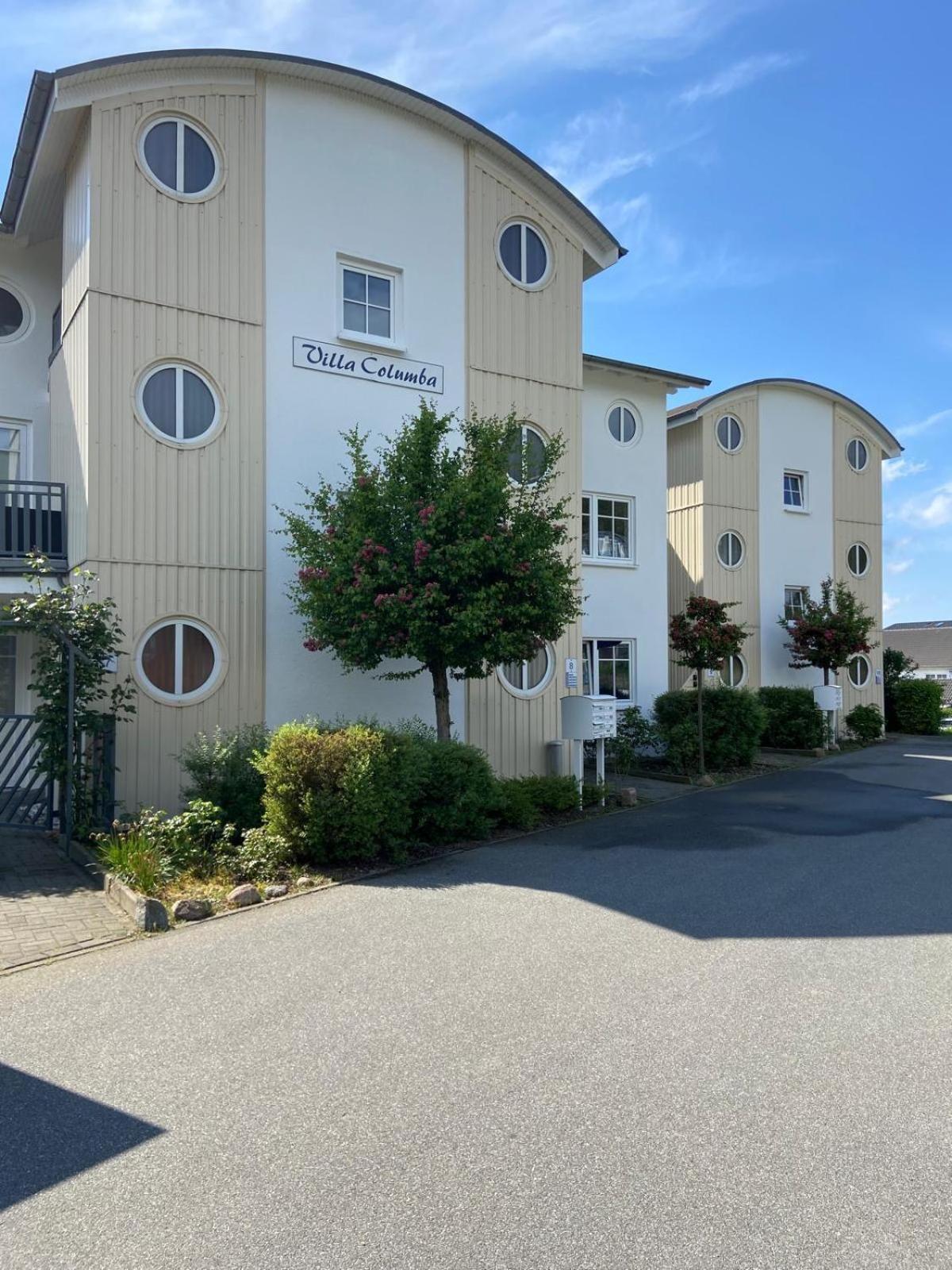 Ferienappartement Mit Seeblick In Der Villa Columba Sellin  Exterior photo
